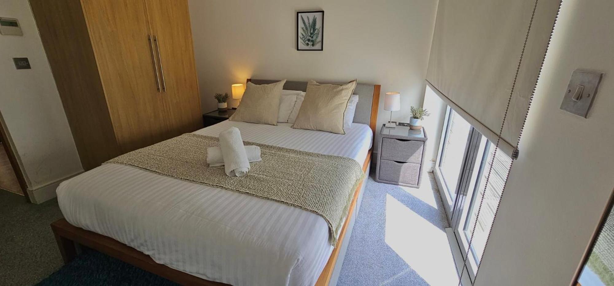 Spacious 3-Bed 3-Bath Luxury Apartment With Balcony Hyde Park ลอนดอน ภายนอก รูปภาพ